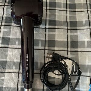 Infiniti Pro Curling Iron - Black